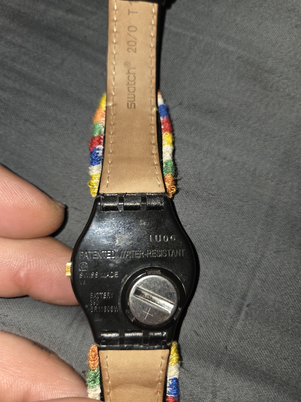 Rare Swatch Die Glocke (The Bell) Quartz Cow/Bell Embroided Flower Watch. - Picture 5 of 9